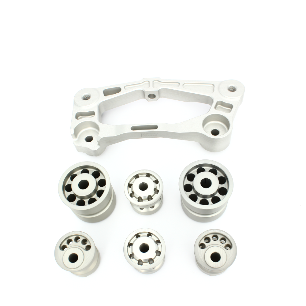 BMW Fxx Diff lift kit - Solid bushing